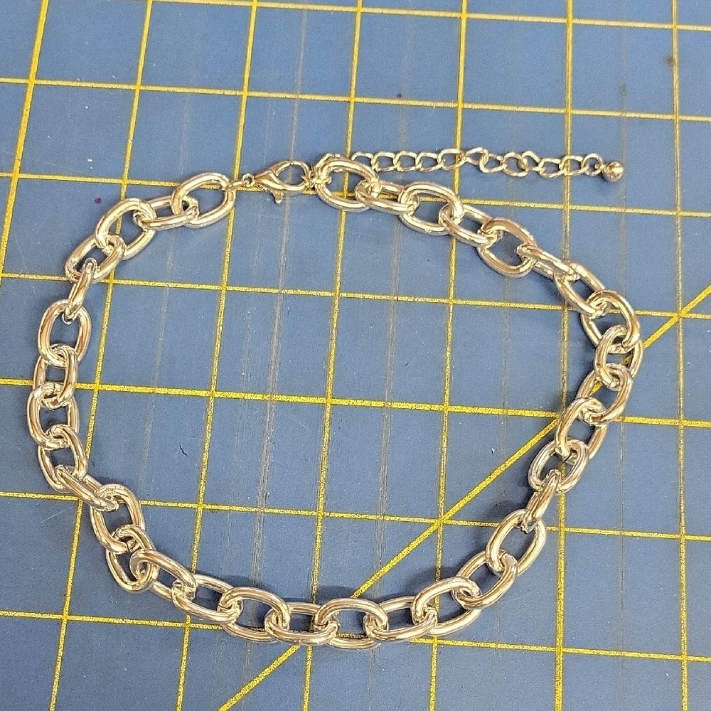 Silver Tone Link Chain Necklace 14" + 3"